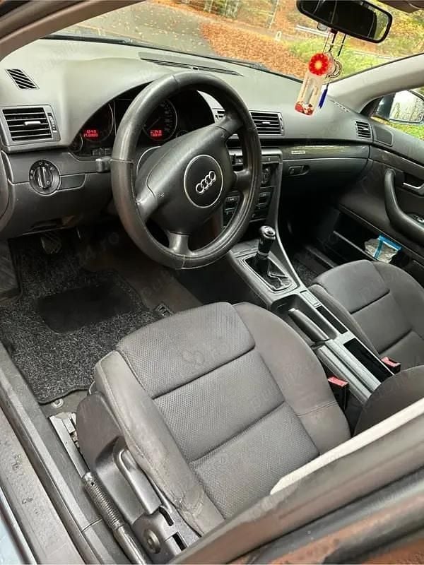 Second-hand Audi A4 131 CP (96 kW) 2003 Break