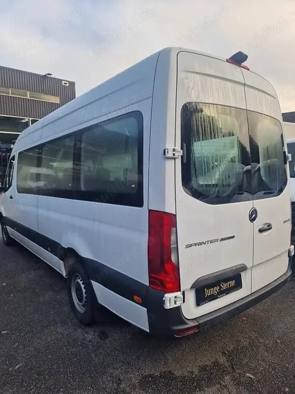 Second-hand Mercedes Sprinter 165 CP (121 kW) 2023 Alb Van
