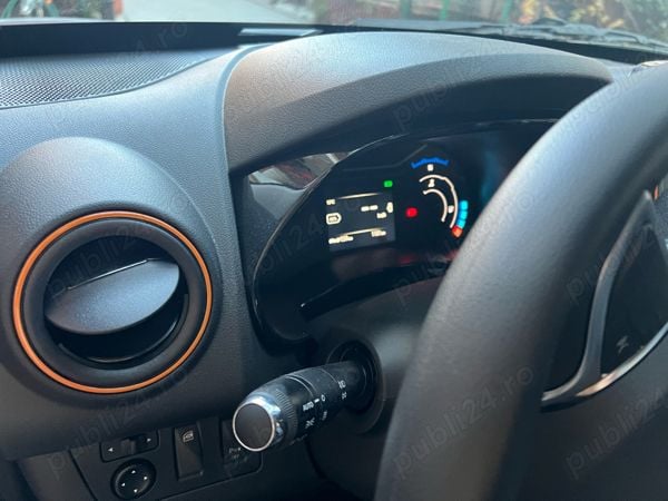 Second-hand Dacia Spring 33 kW (45 CP) 2023 Hatchback