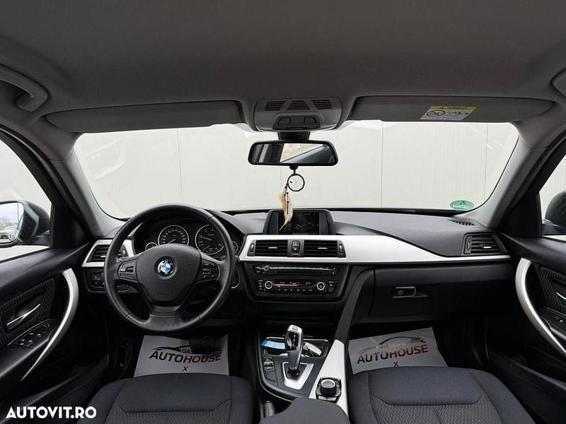 Second-hand BMW 320 184 CP (135 kW) 2014 Culoarenegru Berlinǎ