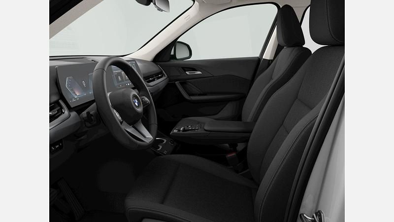 Second-hand BMW X1 Comfort Edition 136 CP (100 kW) 2025 Alb alpine SUV