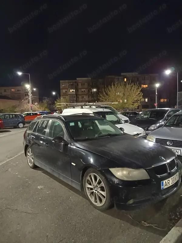 Negru Utilizat 2006 BMW 320 Break | 2.300 EUR (Preț bun) - Imagine 1/3