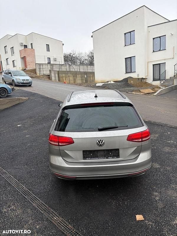 Second-hand VW Passat Comfortline 150 CP (110 kW) 2015 Culoaregri Break
