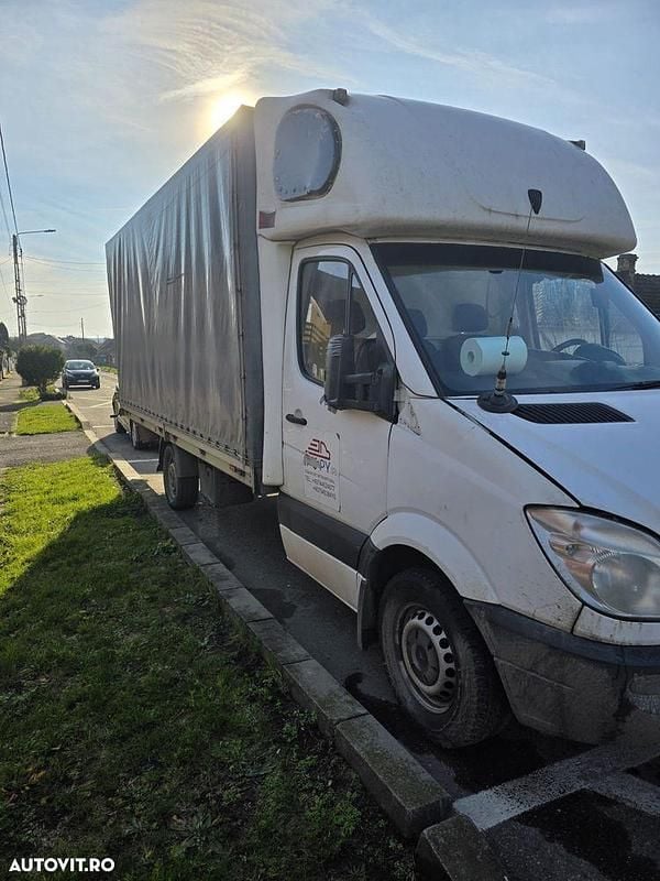 Second-hand Mercedes Sprinter 163 CP (119 kW) 2016 Culoarealb Van