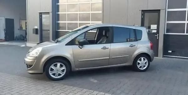 Second-hand Renault Grand Modus 111 CP (81 kW) 2010 Gri Monovolum