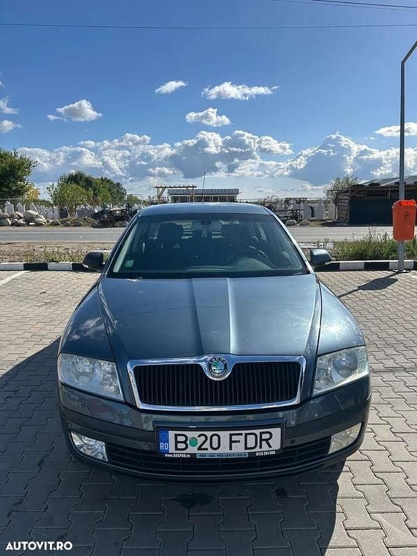 Culoaregri Utilizat 2005 Skoda Octavia Ambiente Berlinǎ | 2.200 EUR (Preț OK) - Imagine 1/4