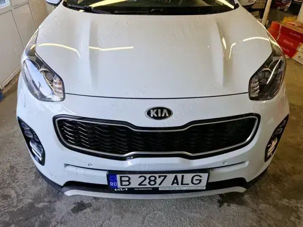 Alb Utilizat 2017 Kia Sportage GT-Line SUV | 18.450 EUR (Preț OK) - Imagine 1/4