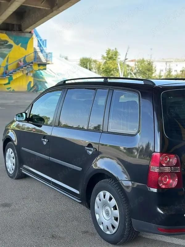 Second-hand VW Touran 140 CP (102 kW) 2007 Monovolum