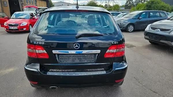 Second-hand Mercedes A200 140 CP (102 kW) 2010 Hatchback