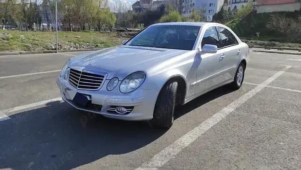 Second-hand Mercedes E200 136 CP (100 kW) 2008 Berlinǎ