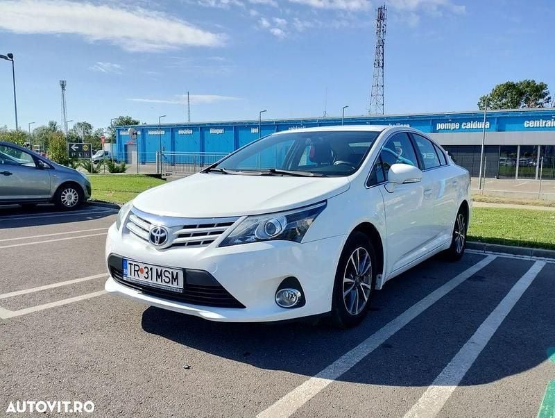 Alb Utilizat 2012 Toyota Avensis Berlinǎ | 6.300 EUR (Preț bun) - Imagine 1/4