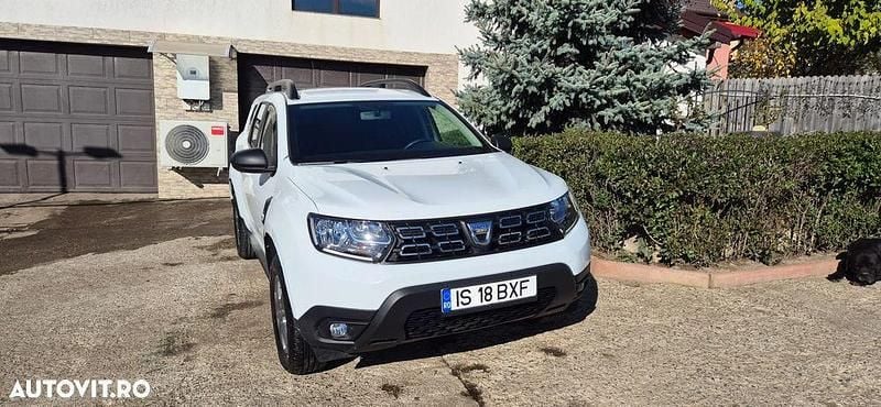 Second-hand Dacia Duster Comfort 100 CP (73 kW) 2020 Culoarealb SUV