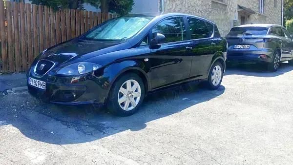 Negru Utilizat 2009 Seat Toledo Hatchback | 4.650 EUR - Imagine 1/4