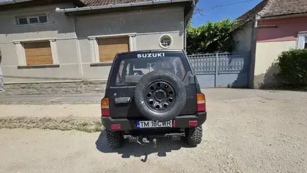 Negru Utilizat 1991 Suzuki Vitara SUV | 4.900 EUR - Imagine 1/4
