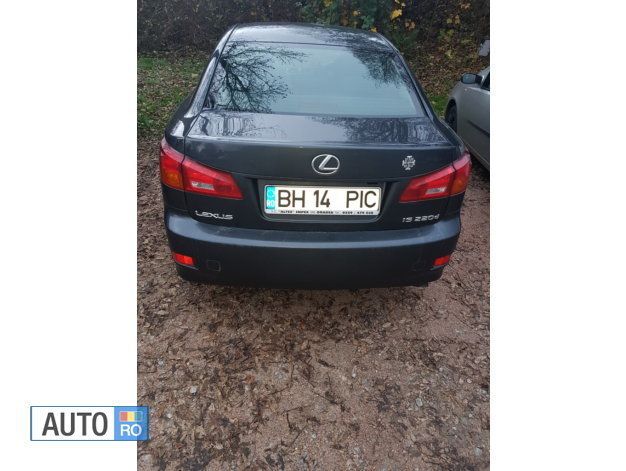 Negru Utilizat 2007 Lexus IS220 Berlinǎ | 2.600 EUR - Imagine 1/1