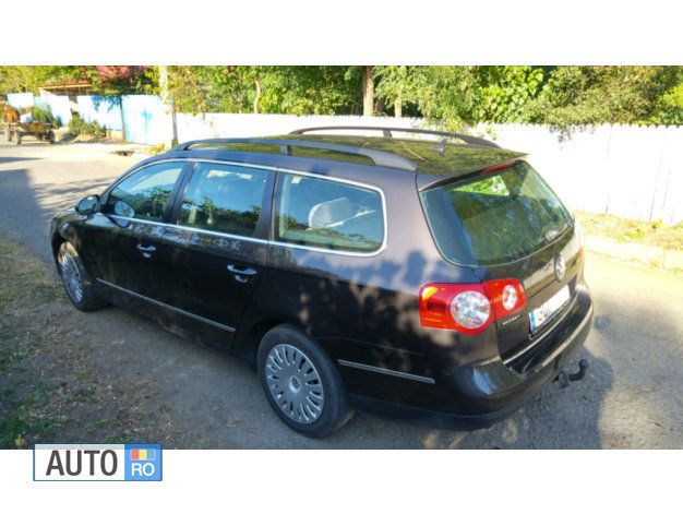 Negru Utilizat 2006 VW Passat Break | 4.700 EUR (Scump) - Imagine 1/4