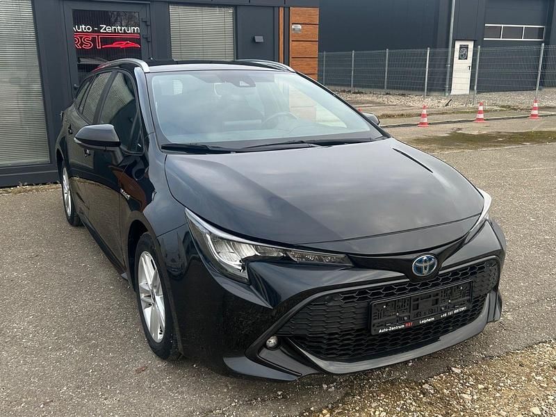 Second-hand Toyota Corolla Business Edition 122 CP (89 kW) 2021 Break