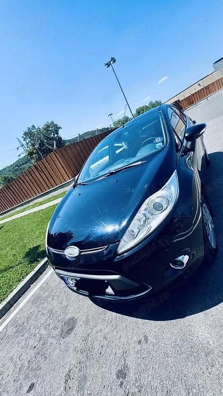 Negru Utilizat 2008 Ford Fiesta Hatchback | 3.000 EUR (Scump) - Imagine 1/4