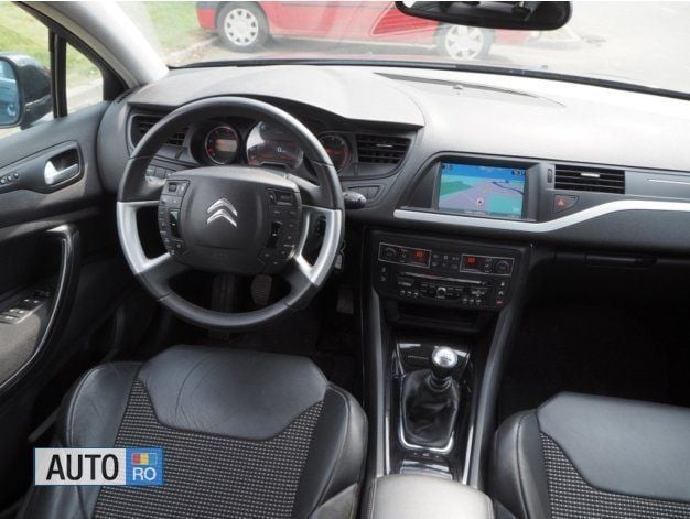 Second-hand Citroën C5 Exclusive 163 CP (119 kW) 2014 Negru Berlinǎ