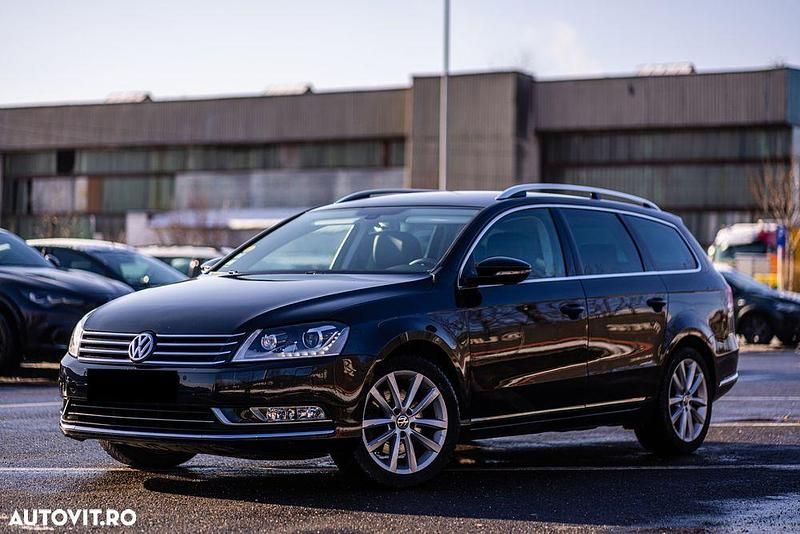 Second-hand VW Passat Highline 140 CP (102 kW) 2012 Culoarenegru Break