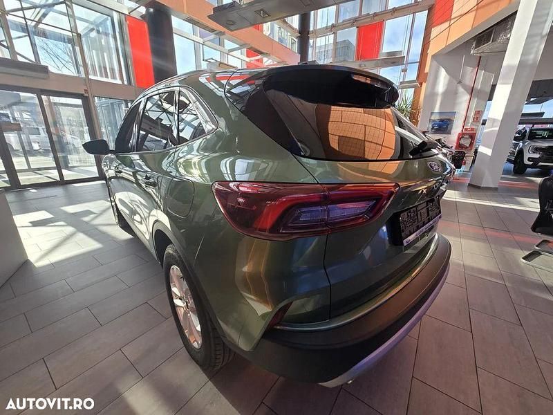 Nouă Ford Kuga Titanium 186 CP (136 kW) 2025 Culoareverde SUV