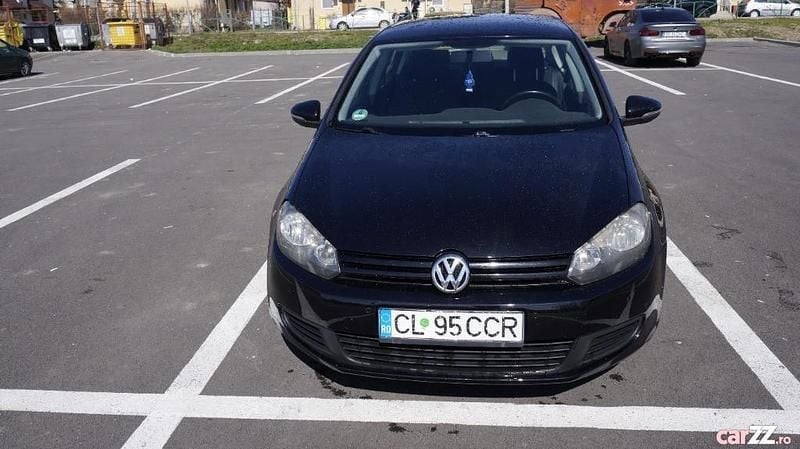 Negru Utilizat 2010 VW Golf VI | 4.100 EUR (Preț bun) - Imagine 1/4