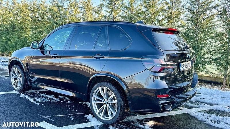 Second-hand BMW X5 Comfort Edition 313 CP (230 kW) 2018 Culoarenegru SUV