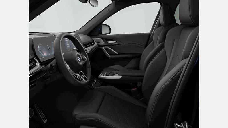 Second-hand BMW X1 Comfort Edition 156 CP (114 kW) 2025 Albastru portimao metalizat metalizat SUV