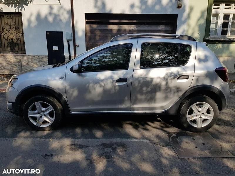 Culoaregri Utilizat 2014 Dacia Sandero Prestige Hatchback | 4.850 EUR - Imagine 1/4