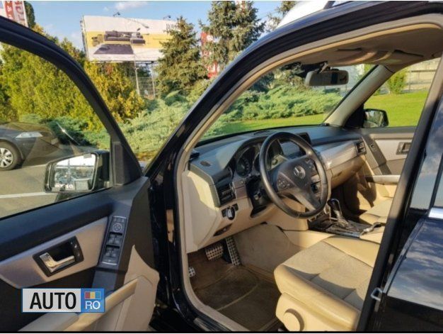 Second-hand Mercedes CLK220 170 CP (125 kW) 2011 SUV