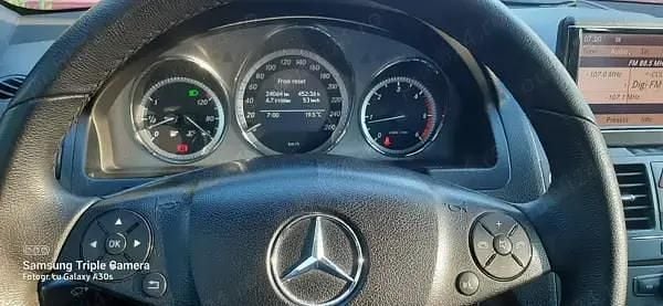 Second-hand Mercedes C200 Avantgarde 136 CP (100 kW) 2009 Break