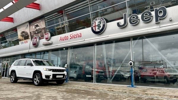 Second-hand Jeep Grand Cherokee Limited 290 CP (213 kW) 2023 Alb SUV