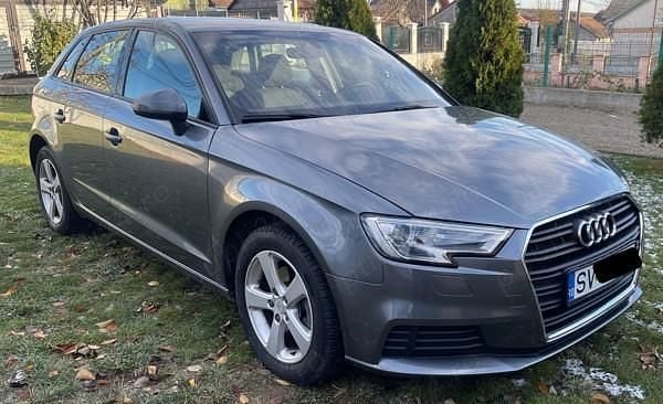 Utilizat 2018 Audi A3 Hatchback | 11.300 EUR (Super Preț) - Imagine 1/4