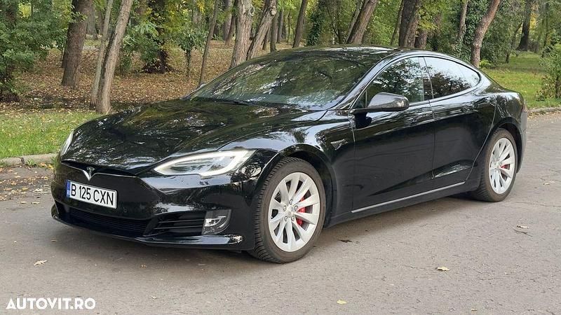 Culoarenegru Utilizat 2020 Tesla Model S Hatchback | 42.350 EUR (Scump) - Imagine 1/4