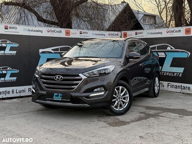 Second-hand Hyundai Tucson Style 136 CP (100 kW) 2017 Culoaremaro SUV