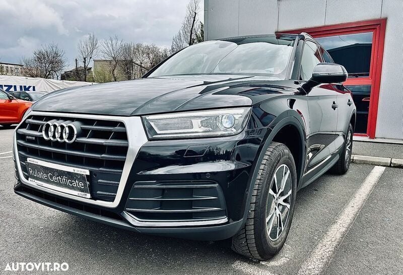 Negru Utilizat 2019 Audi Q5 Design SUV | 28.590 EUR (Preț OK) - Imagine 1/4