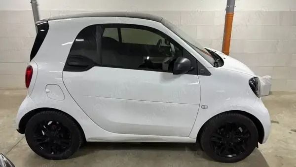 Utilizat 2020 Smart ForTwo Electric Drive Coupe | 8.100 EUR - Imagine 1/4