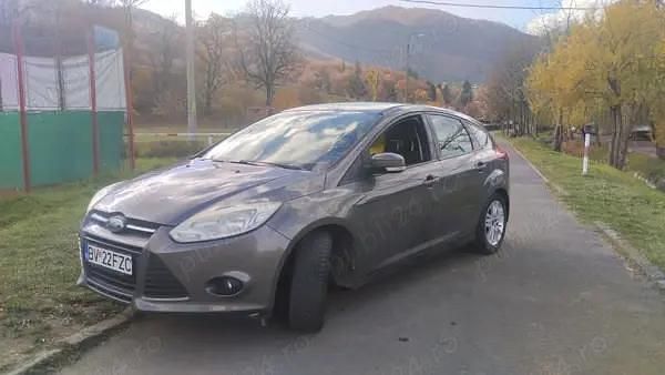 Utilizat 2011 Ford Focus Berlinǎ | 5.499 EUR (Preț OK) - Imagine 1/4