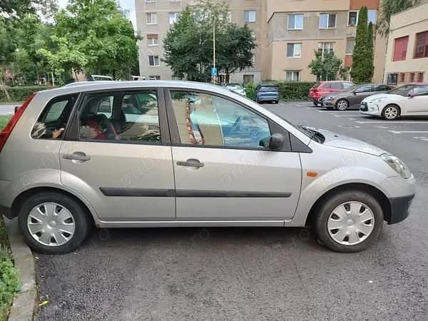 Utilizat 2007 Ford Fiesta | 2.000 EUR (Preț OK) - Imagine 1/4
