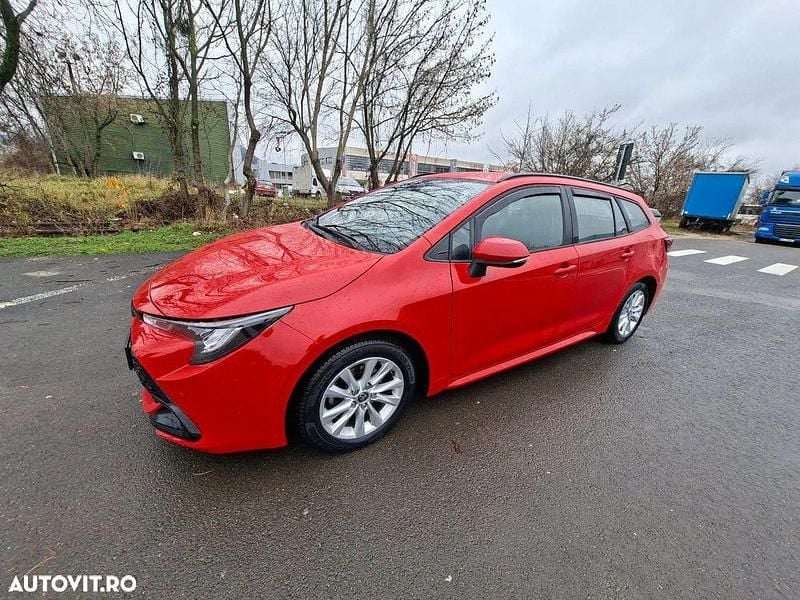 Second-hand Toyota Corolla 122 CP (89 kW) 2023 Culoarerosu Break