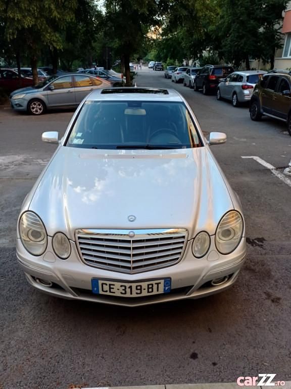 Utilizat 2007 Mercedes E280 Berlinǎ | 3.500 EUR - Imagine 1/4