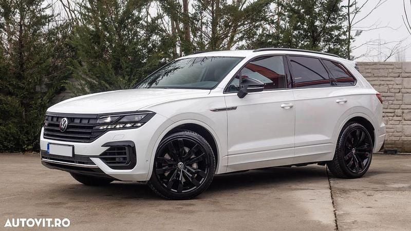 Second-hand VW Touareg R-line 340 CP (250 kW) 2021 Culoarealb SUV