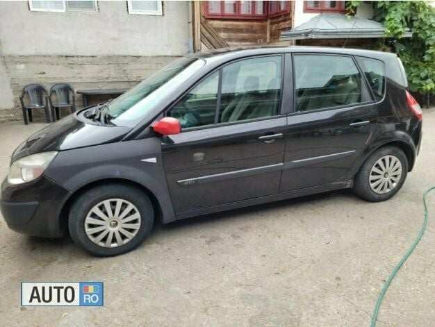 Negru Utilizat 2006 Renault Scénic II Monovolum | 1.350 EUR - Imagine 1/2