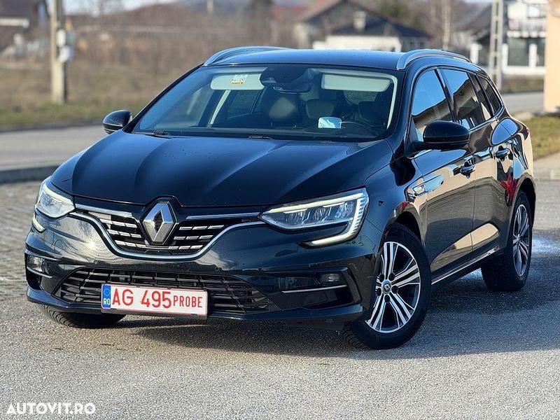 Culoarenegru Utilizat 2021 Renault Mégane GrandTour Intens Break | 12.300 EUR (Preț OK) - Imagine 1/4