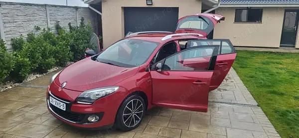 Second-hand Renault Mégane GrandTour Bose Edition 110 CP (80 kW) 2013 Break
