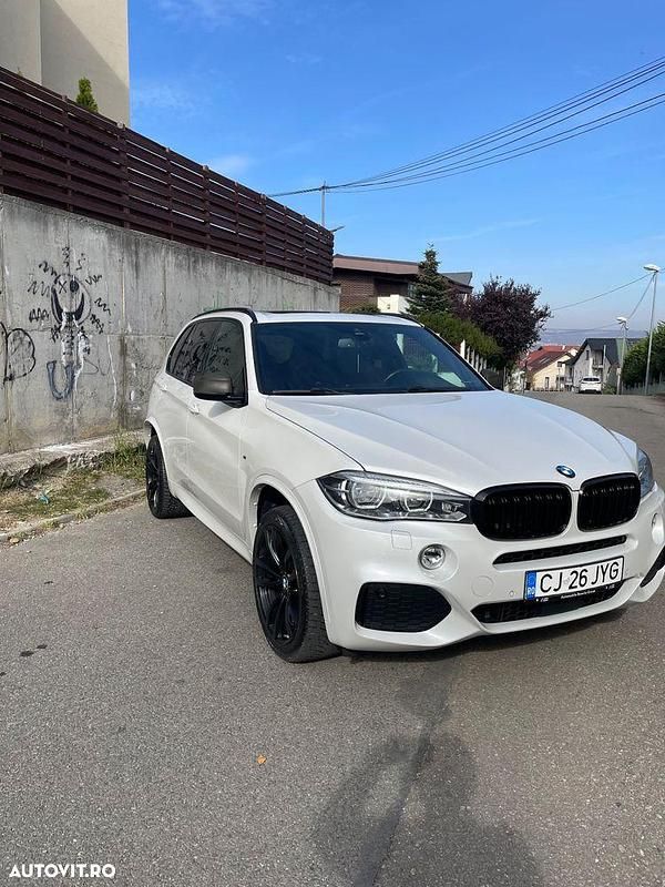 Culoarealb Utilizat 2017 BMW X5 SUV | 29.500 EUR (Super Preț) - Imagine 1/4