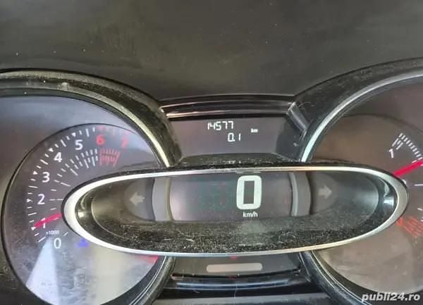 Second-hand Renault Clio IV 75 CP (55 kW) 2017 Alb Hatchback