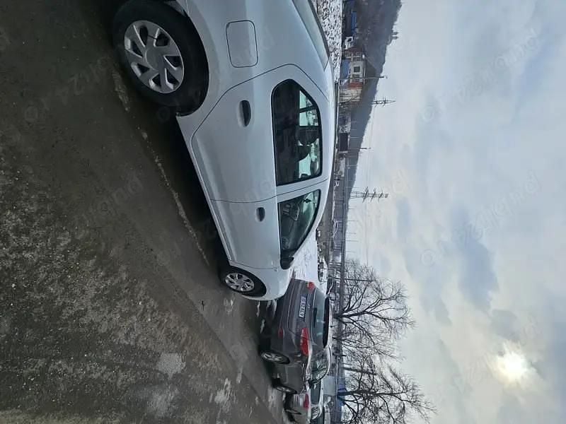 Second-hand Dacia Logan 75 CP (55 kW) 2018 Berlinǎ