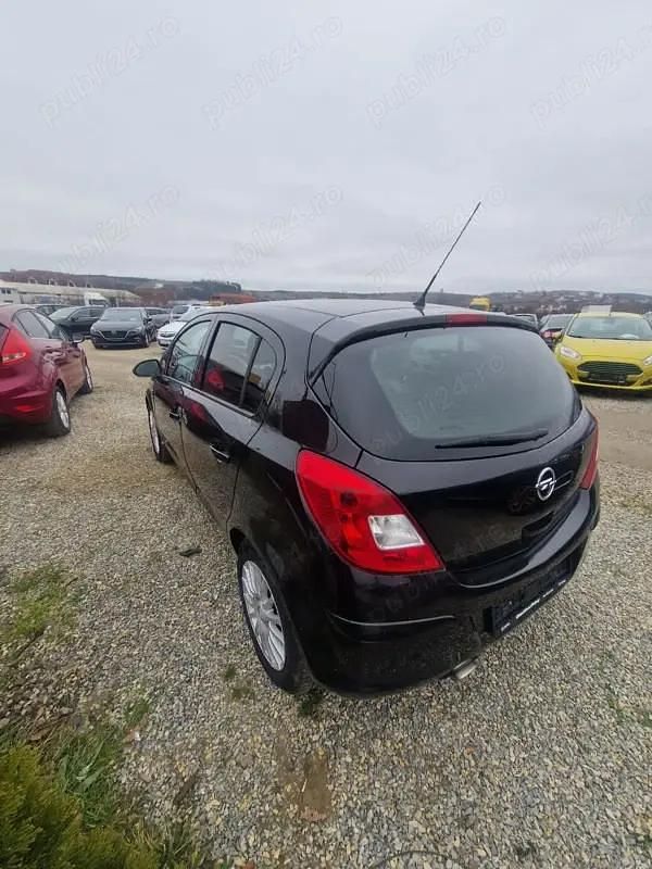 Second-hand Opel Corsa 87 CP (63 kW) 2011 Hatchback