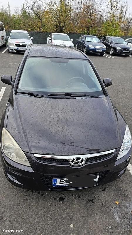 Culoaremaro Utilizat 2008 Hyundai i30 Classic Hatchback | 3.500 EUR (Scump) - Imagine 1/4
